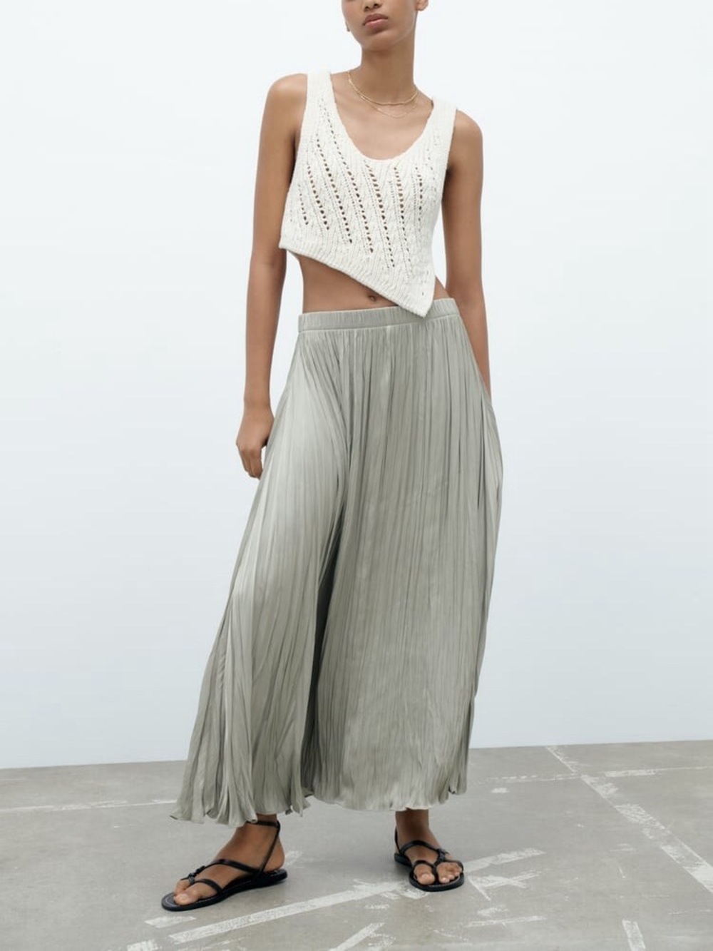 Pale Shimmer Green Crinkle Texture Maxi Skirt